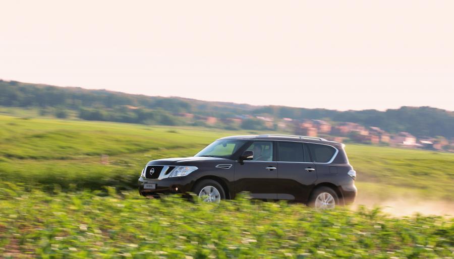  Nissan Patrol 2010 года  (фото 47 из 118)